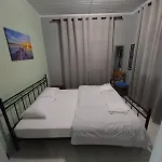 Hébergement de vacances Artzie. έξοχικο με τεράστιο εξωτερικό χώρο.