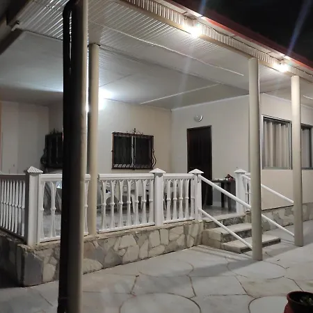 Holiday home Artzie. έξοχικο με τεράστιο εξωτερικό χώρο. Nea Kallikrateia