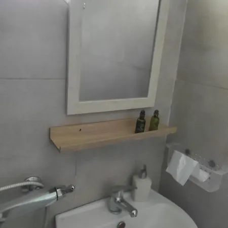 Holiday home Artzie. έξοχικο με τεράστιο εξωτερικό χώρο.