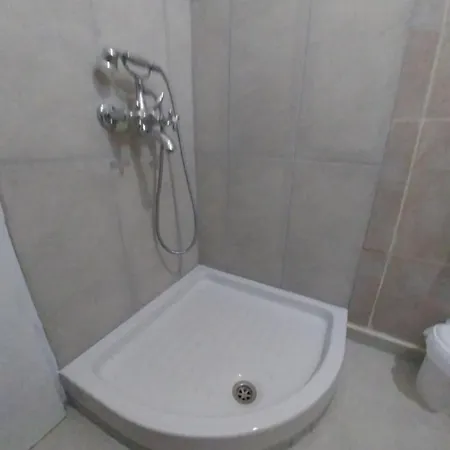 Artzie. έξοχικο με τεράστιο εξωτερικό χώρο. Casa vacanze