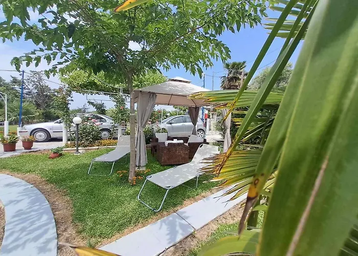 度假居 Artzie. έξοχικο με τεράστιο εξωτερικό χώρο. *